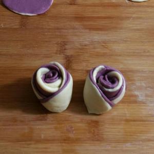 紫薯玫瑰花卷的做法 步骤7