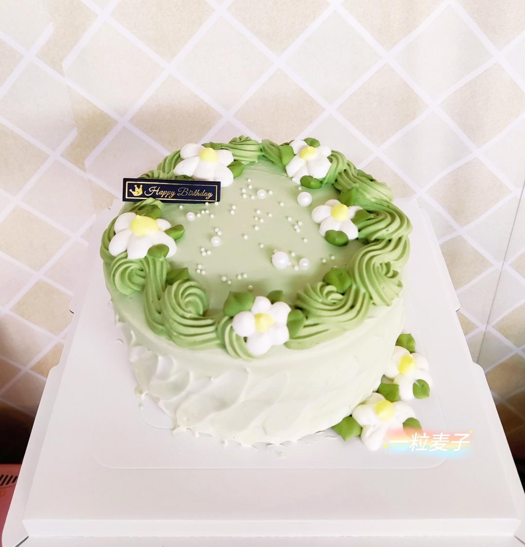 【全网最全合集】漂亮的抹茶奶油蛋糕装饰(持续更新)附抹茶戚风及抹茶白巧奶油配方