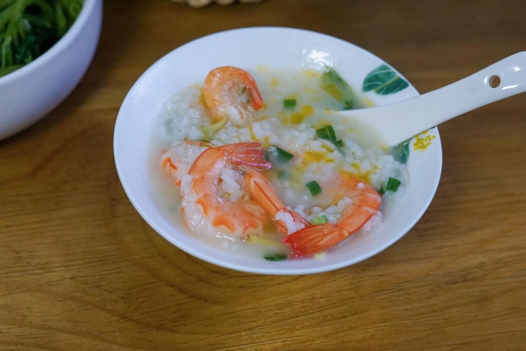 鲜虾砂锅粥