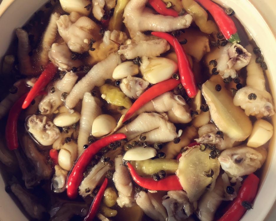 泡椒凤爪的做法