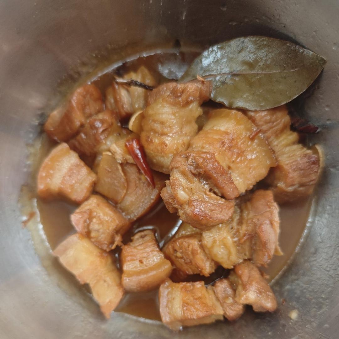 不焯水不放油的家常红烧肉