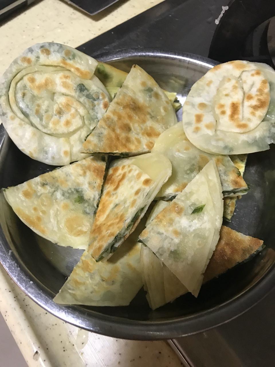 饺子皮葱油饼