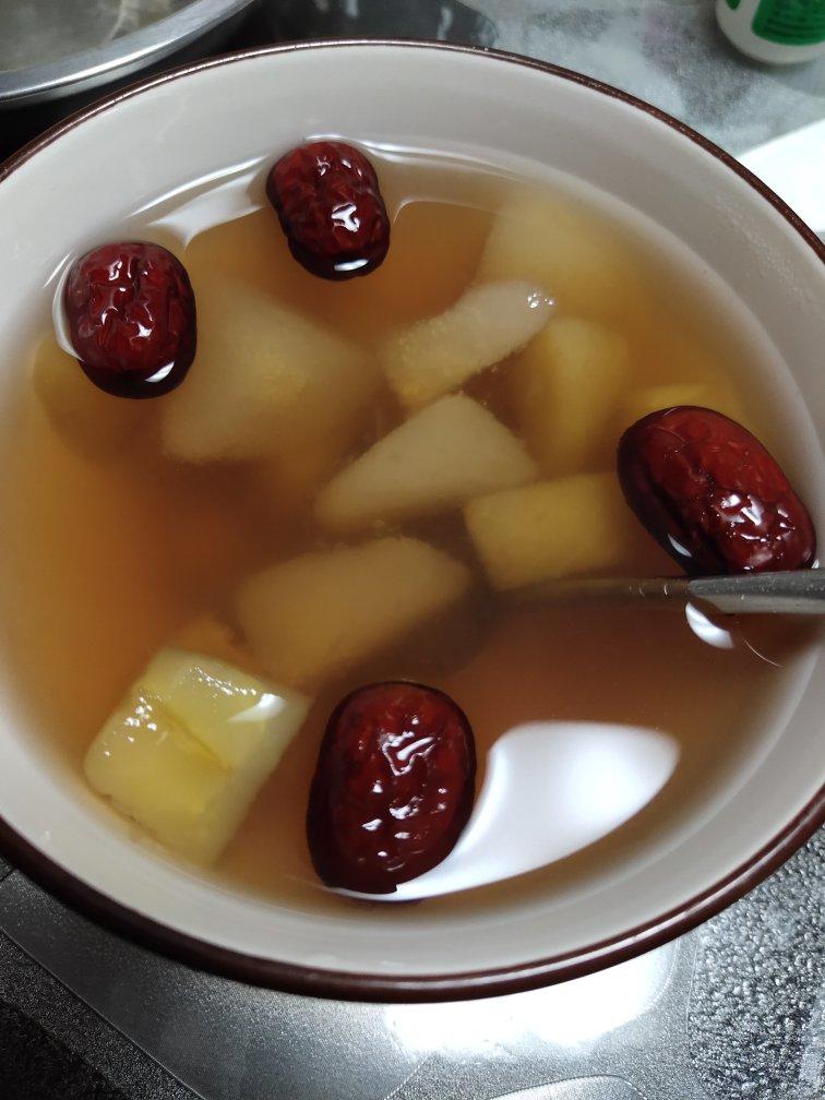 雪梨苹果银耳汤