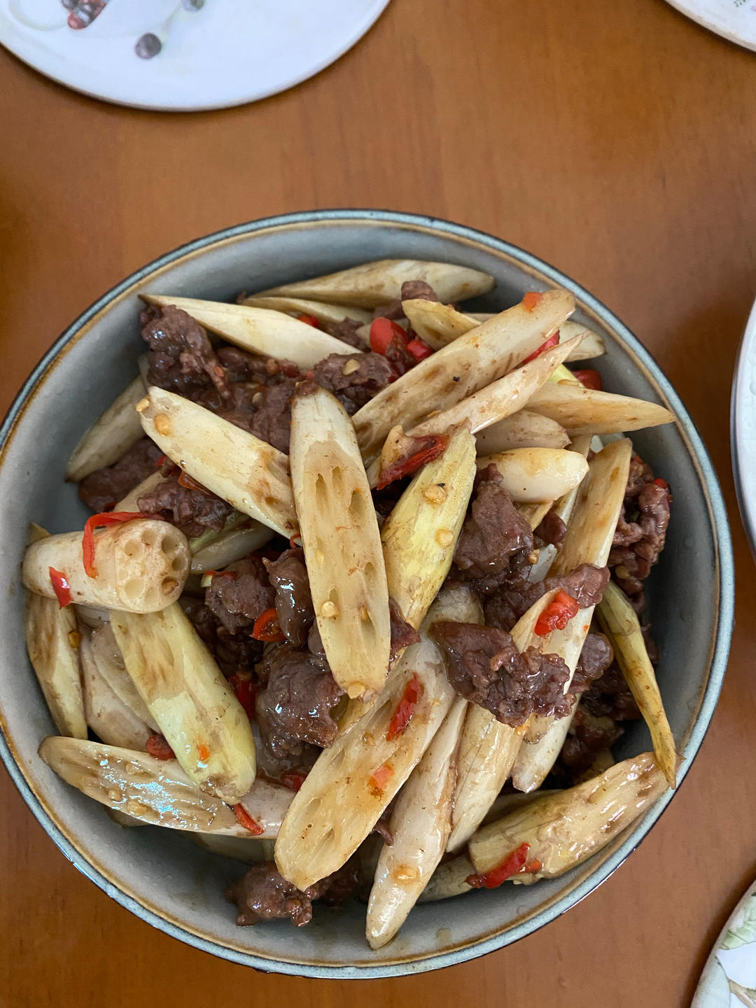 能干掉几碗饭的酸辣藕带炒肉丝