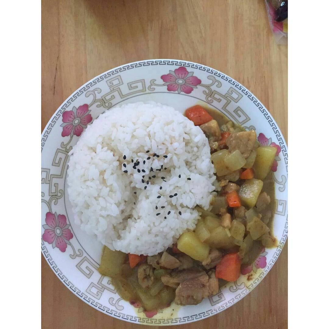咖喱鸡肉饭