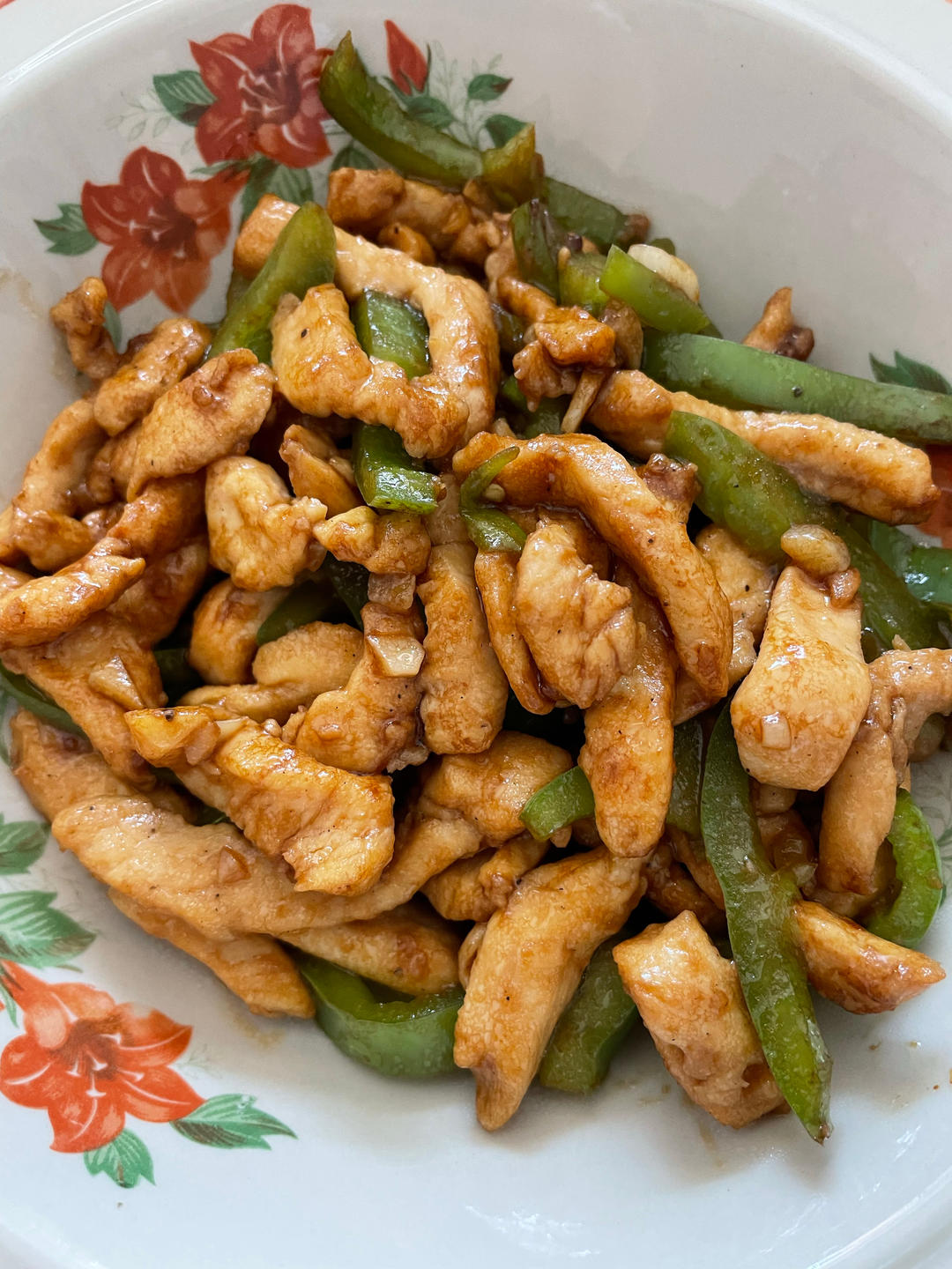 巨好吃的青椒炒鸡胸肉丝，超下饭