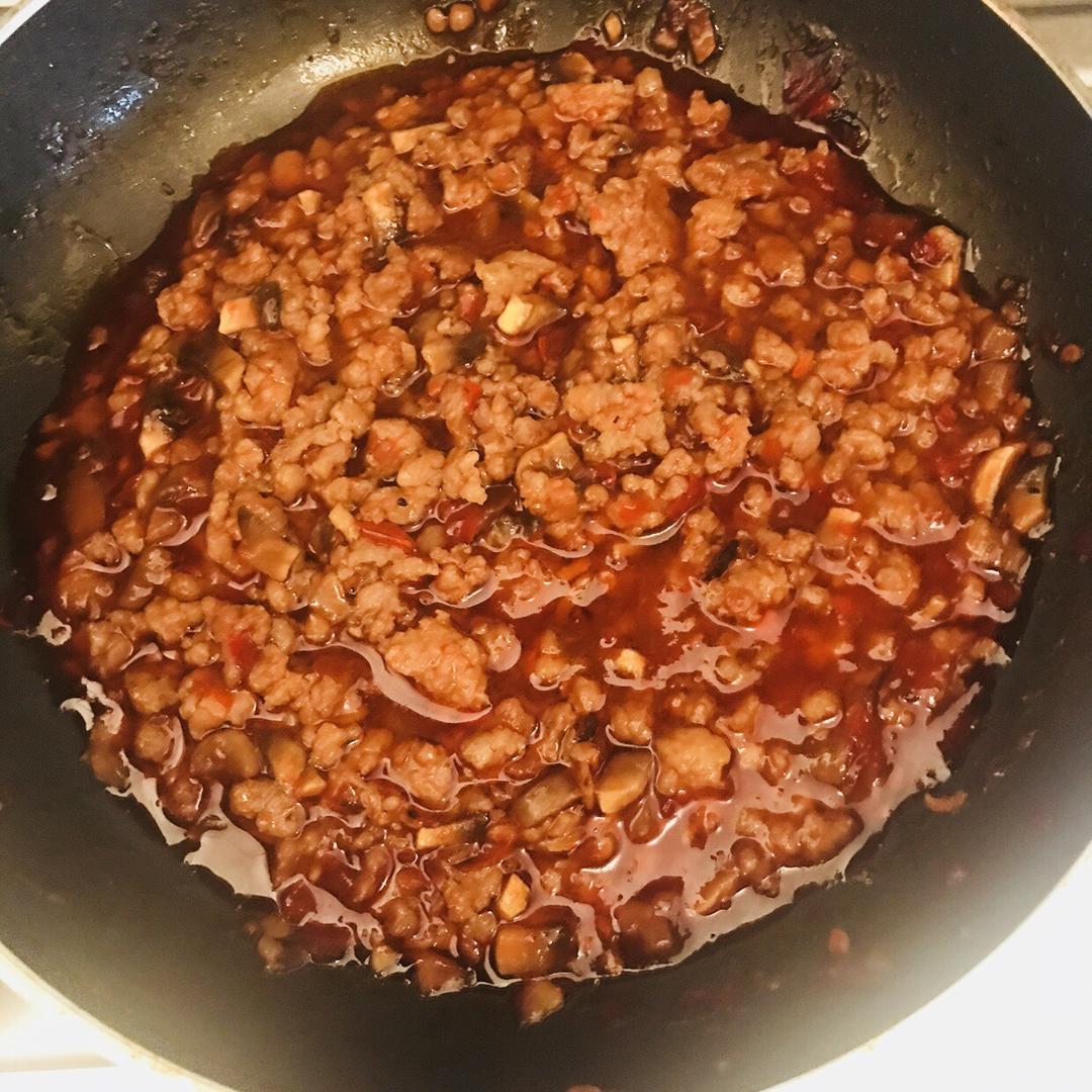 皮卡丘也有电力不足的时候做的肉末炸酱