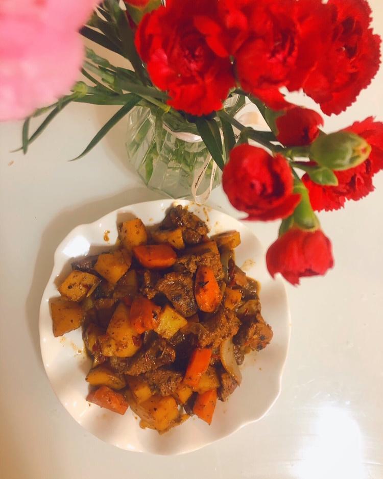 土豆炖牛肉