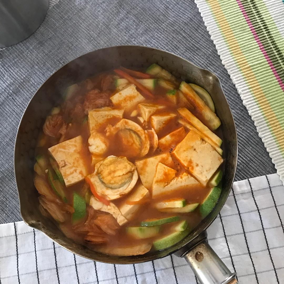 辣白菜豆腐汤