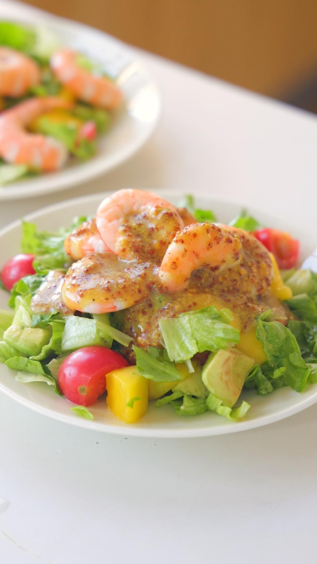 鲜虾芒果彩虹沙拉