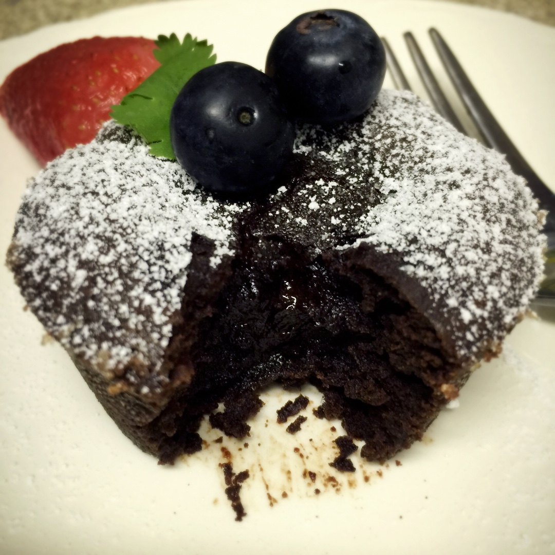 巧克力熔岩蛋糕 Chocolate Molten Lava Cake