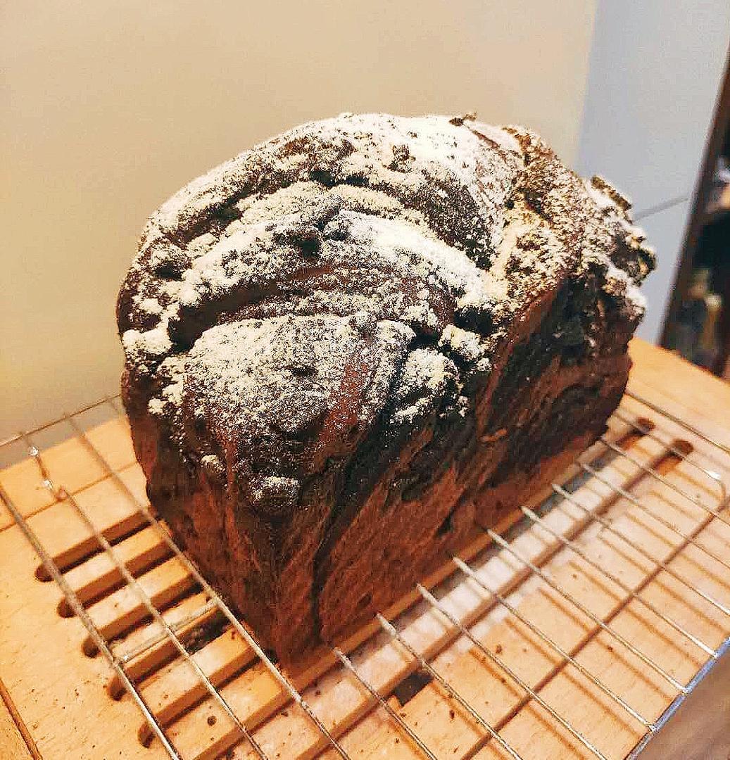 雪山巧克力吐司（巧克力奥利奥吐司面包）