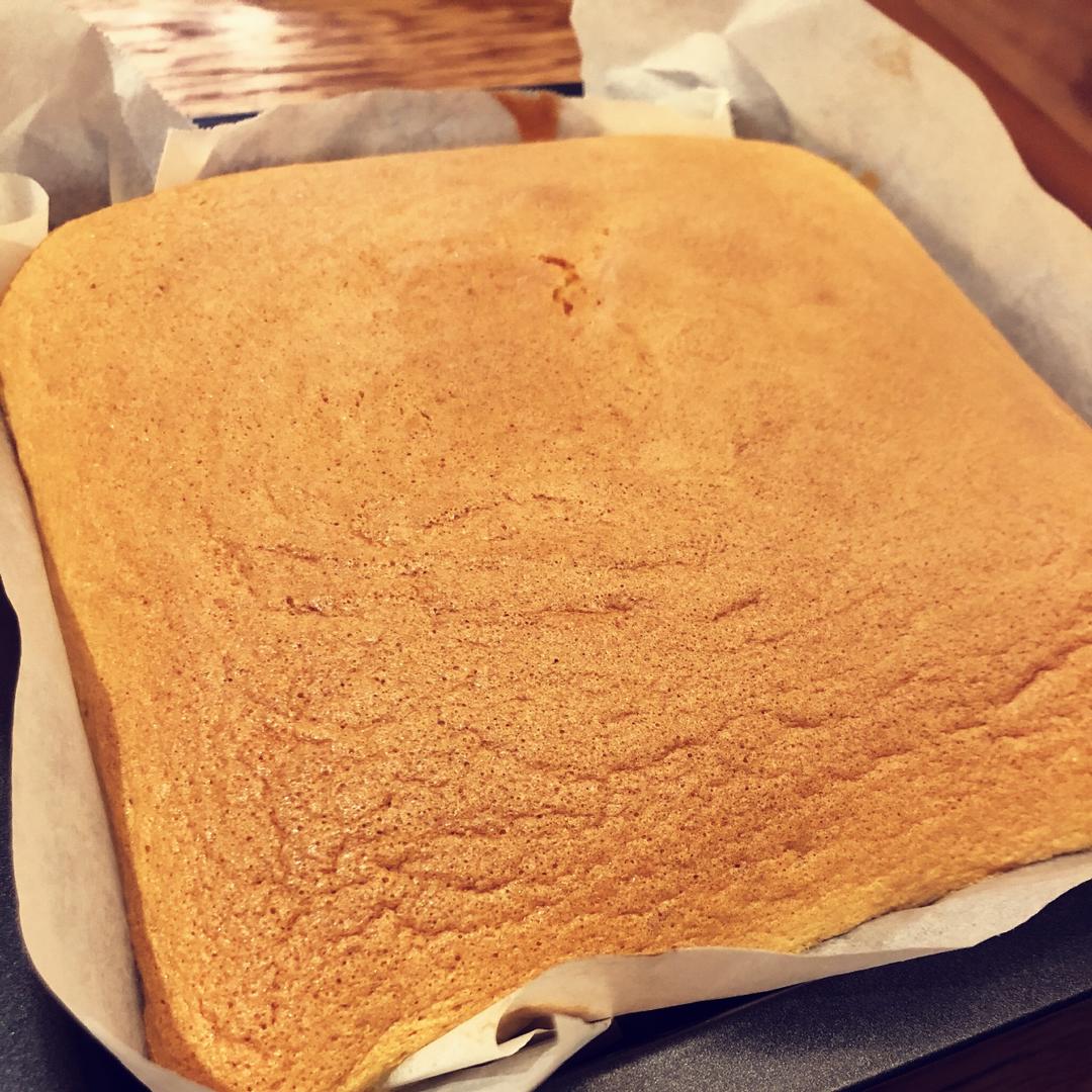 古早味蛋糕（内含蛋白打发及水浴方法）