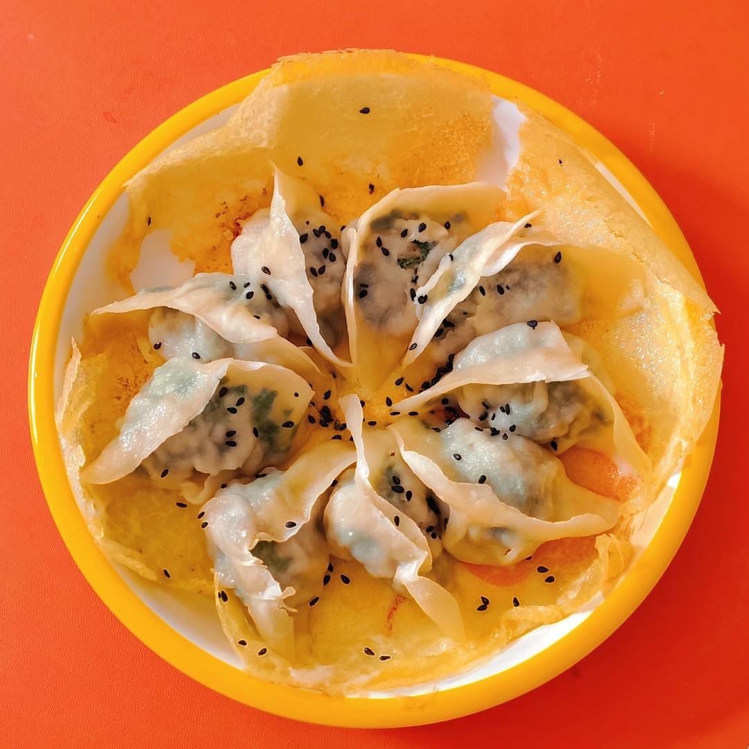 冰箱冷冻水饺做煎饺