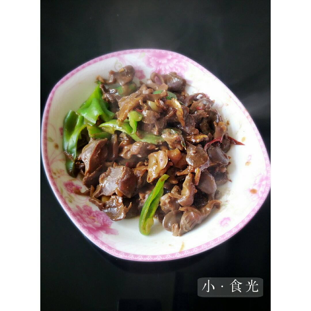 剁椒辣炒鸡胗