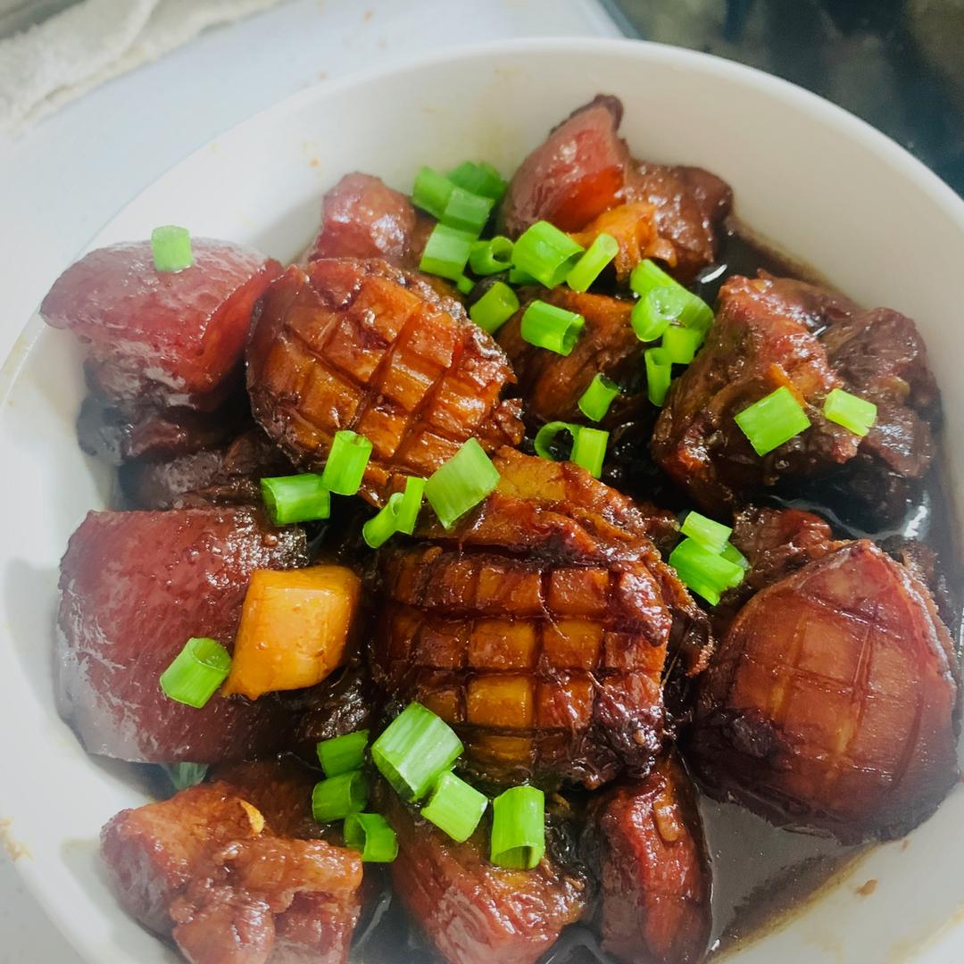 过年硬菜【鲍鱼红烧肉】
