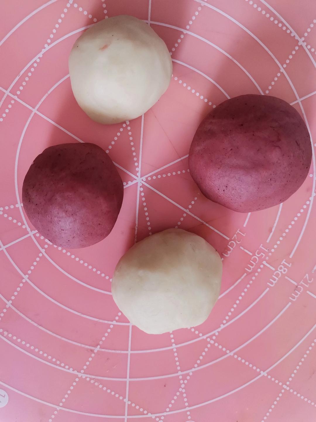 用面粉自己做橡皮泥(细节详细到你不会失败)