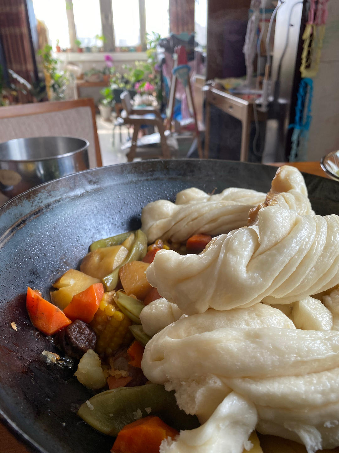 饭菜一锅出－土豆玉米排骨焖卷子【超详细】