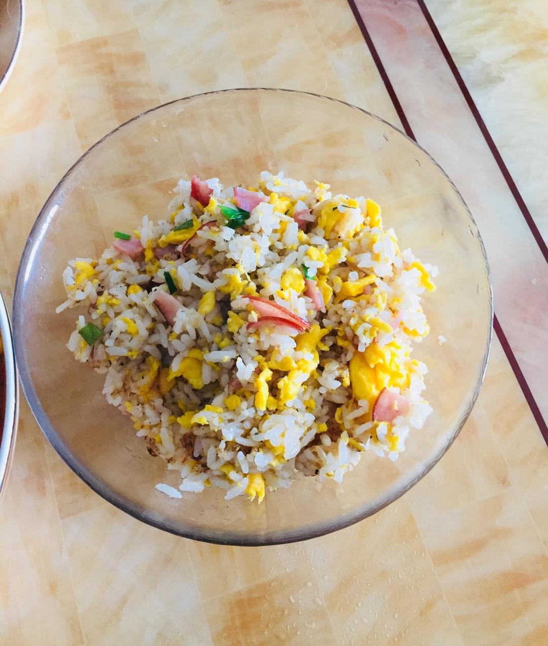 培根蛋炒饭