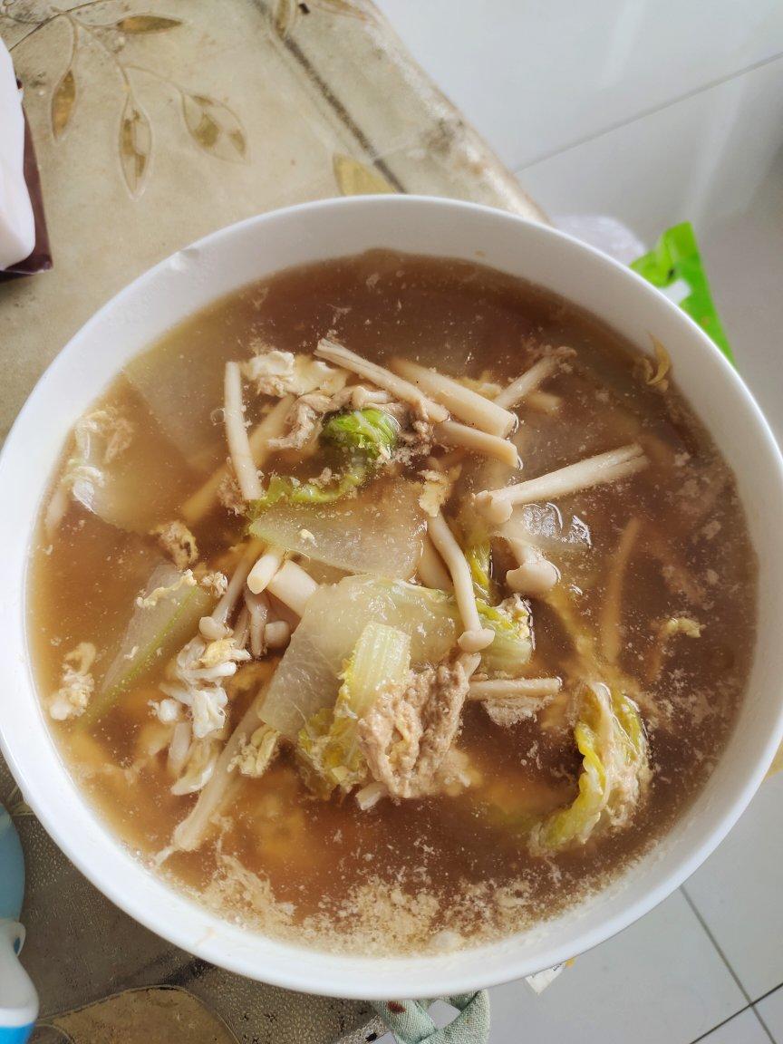 减肥餐，好喝不胖，鲜到眉毛掉的冬瓜蘑菇汤！