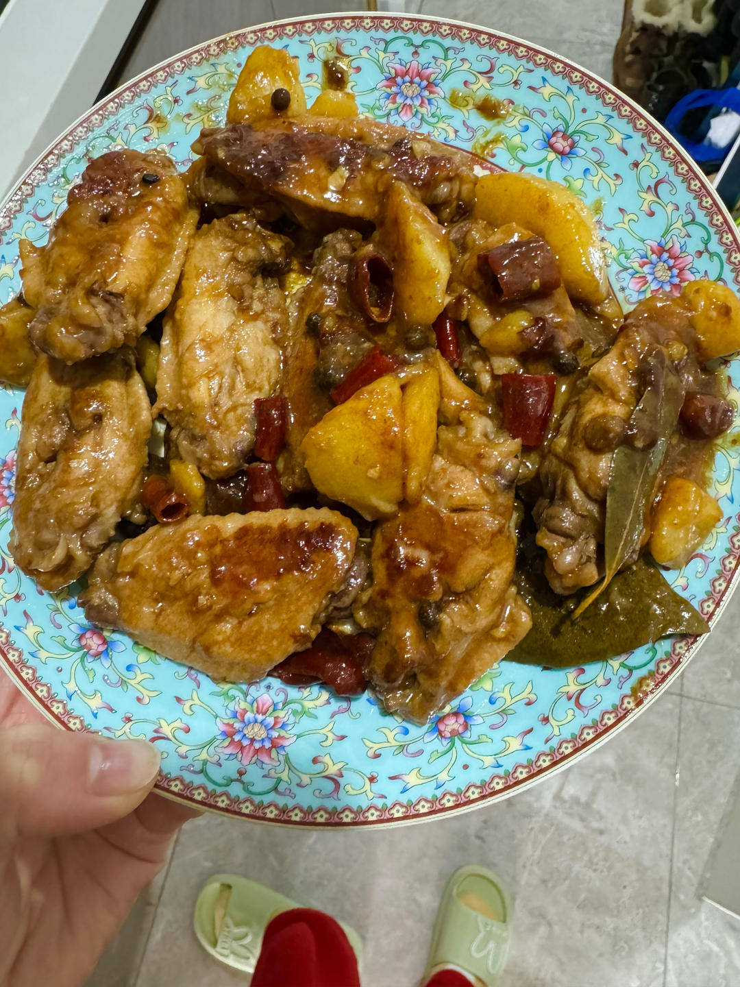炖鸡翅