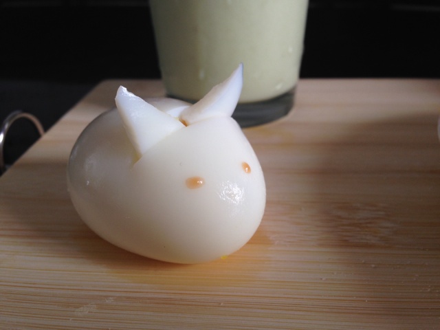 咩咩咩咩咩咩咩咩咩咩做的一颗水煮兔子蛋是兔子蛋不是奥特蛋