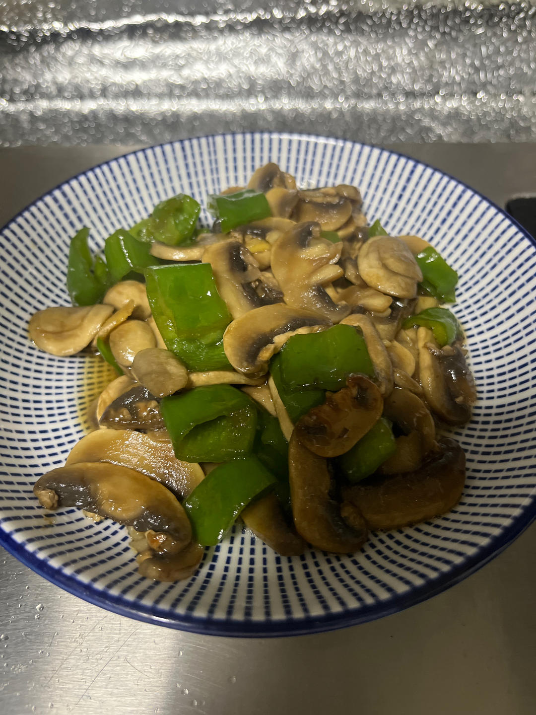 素炒鲜口蘑（白蘑菇），快手家常菜