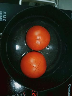 番茄焖粉的做法 步骤1