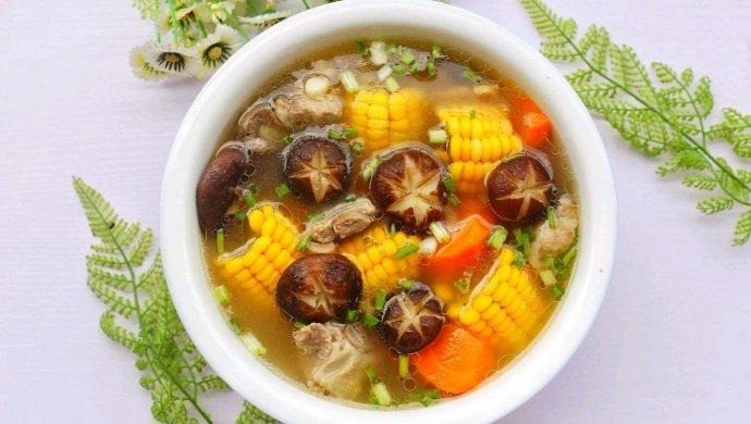 香菇玉米胡萝卜排骨汤 | 配方和做法