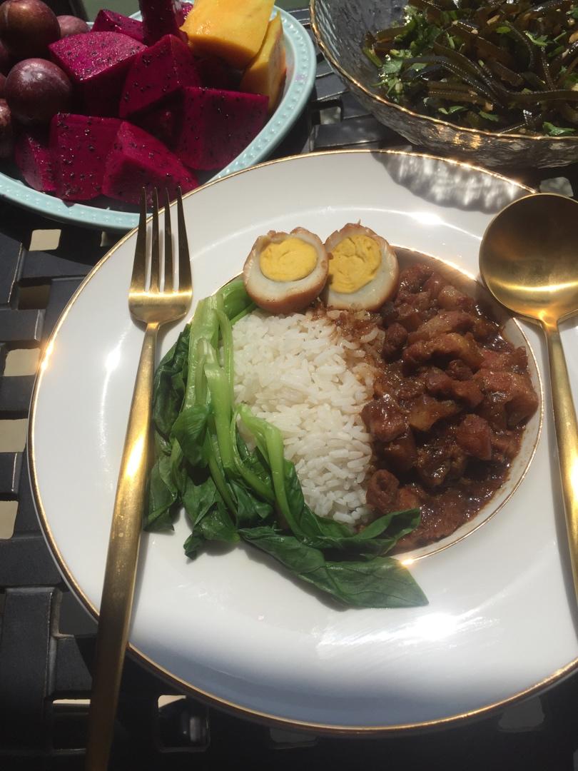 一碗高颜值有内涵的台湾卤肉饭