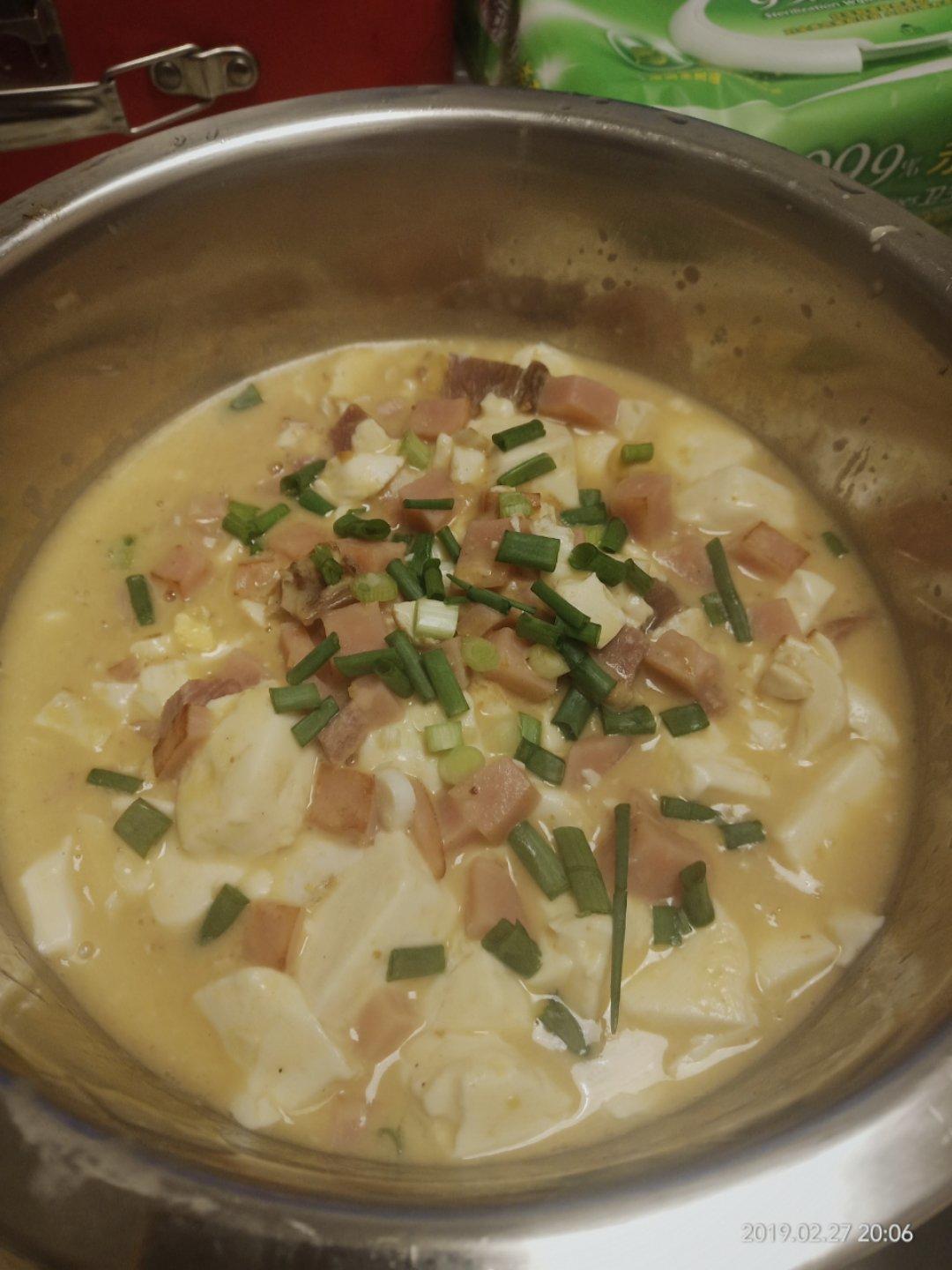 咸蛋烧豆腐～～孩子爱吃的下饭菜！