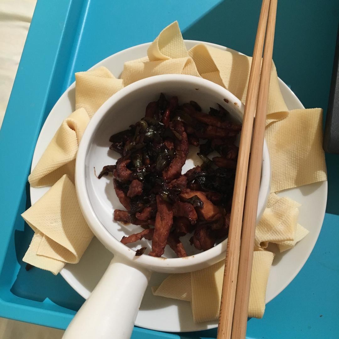 京酱肉丝