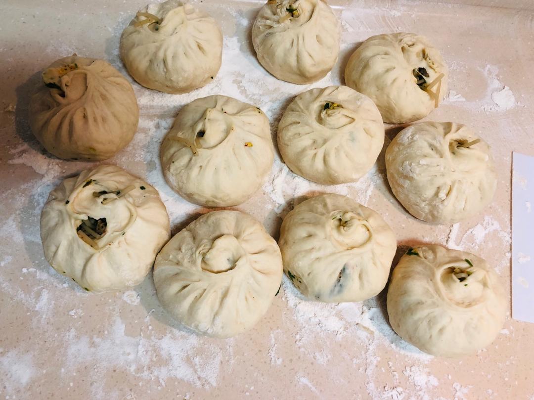 胡萝卜木耳鸡蛋素包子