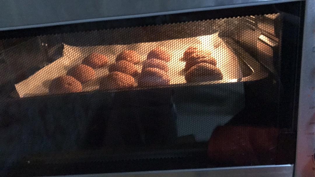 巧克力酥皮泡芙