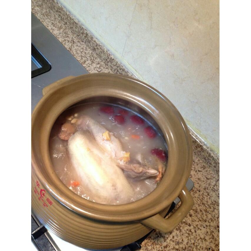 【小森妈妈菜谱】经典大补血气汤—高丽参炖鸡