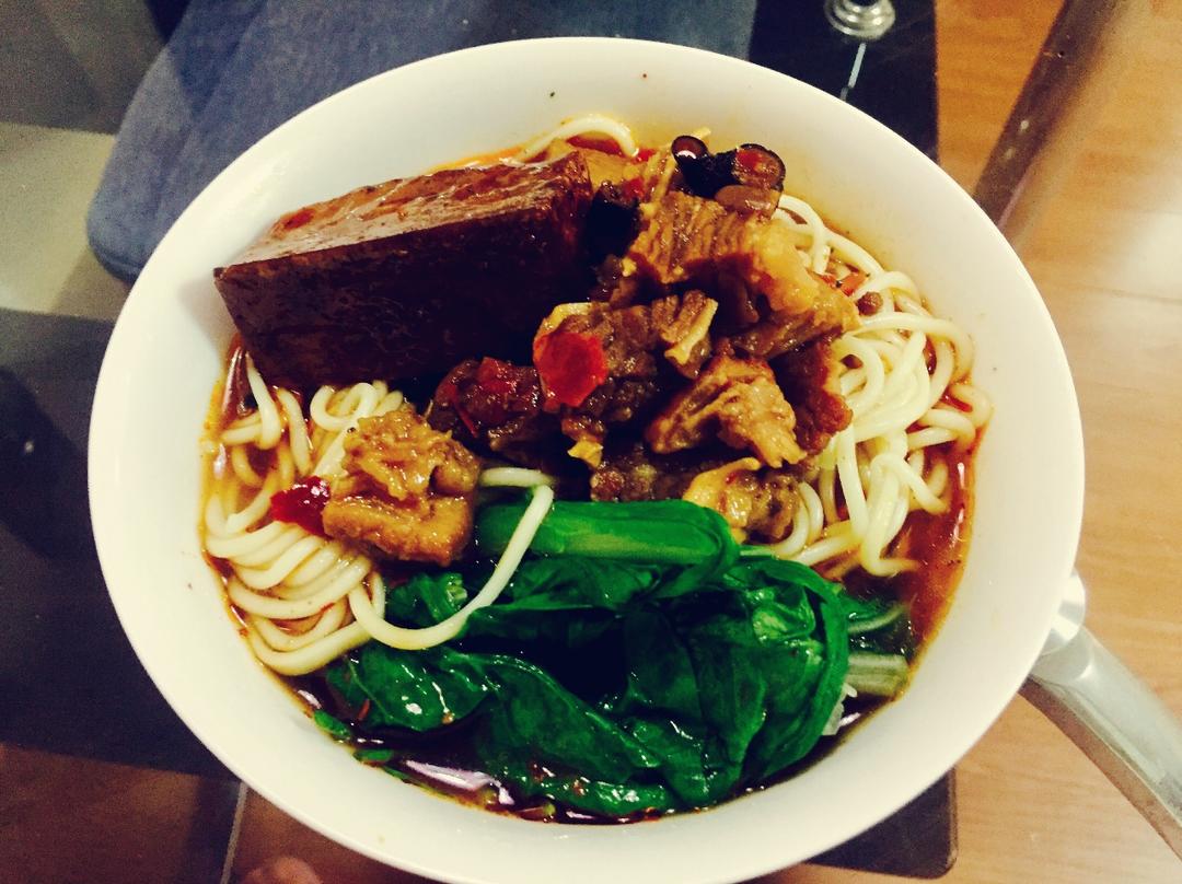 【红烧牛肉面】