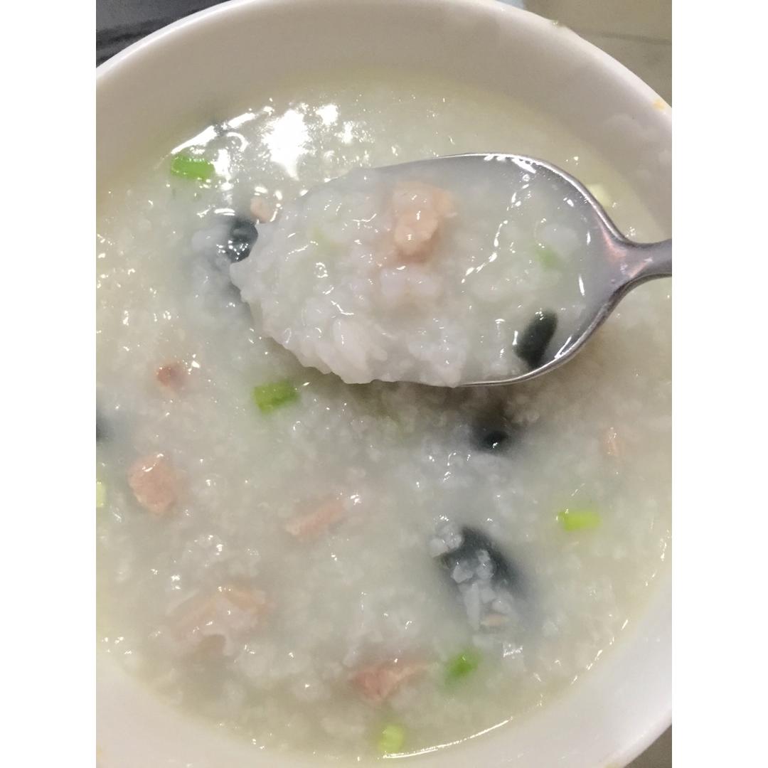 皮蛋瘦肉粥