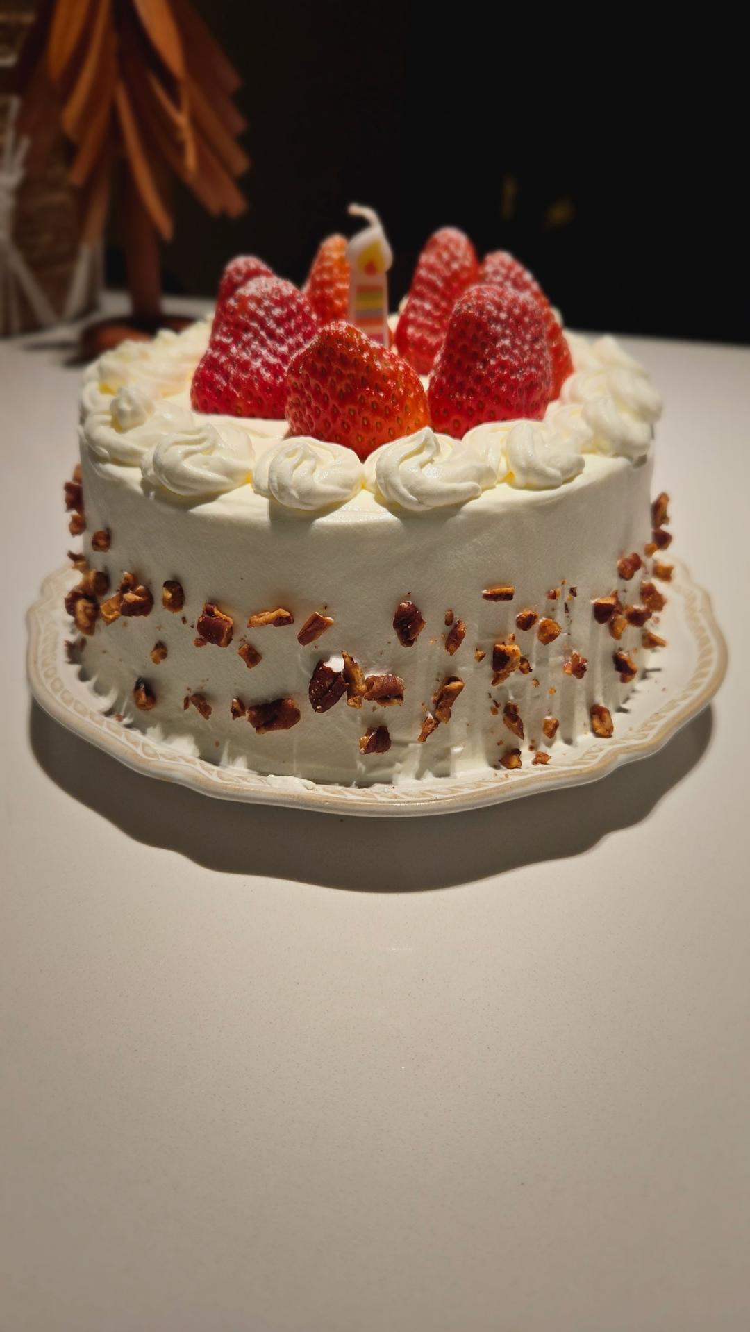 《Tinrry+》超经典的日式草莓奶油蛋糕 2.0版本（6寸配方）