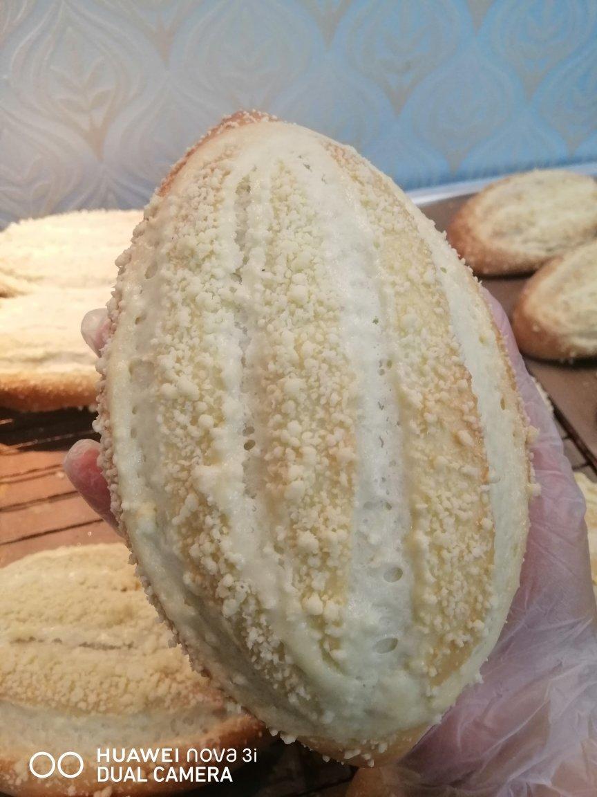 芋泥咸蛋黄软欧包