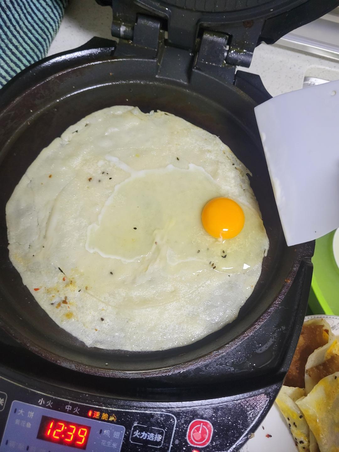 秒杀早餐摊不破皮大煎饼，步骤超详细