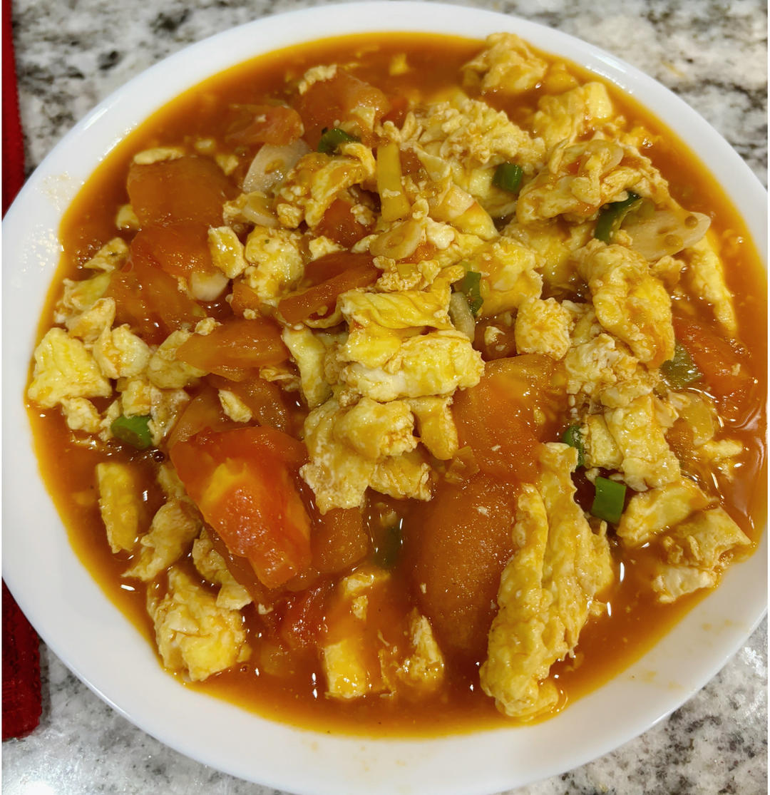 番茄炒鸡蛋（超浓的番茄味）