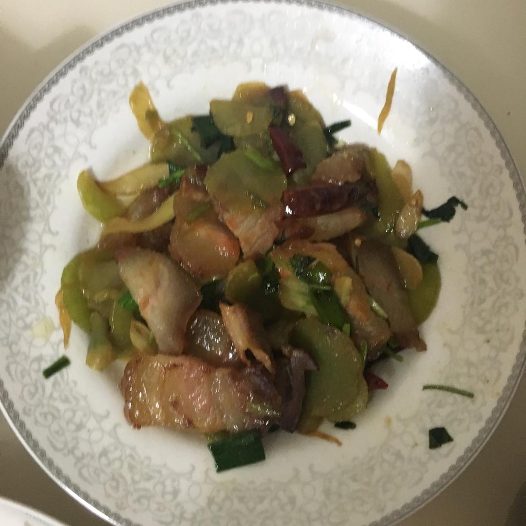 莴笋炒腊肉