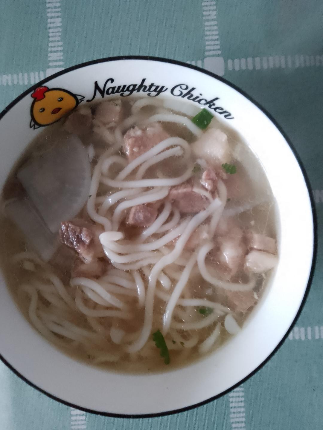 家庭版清汤牛肉面