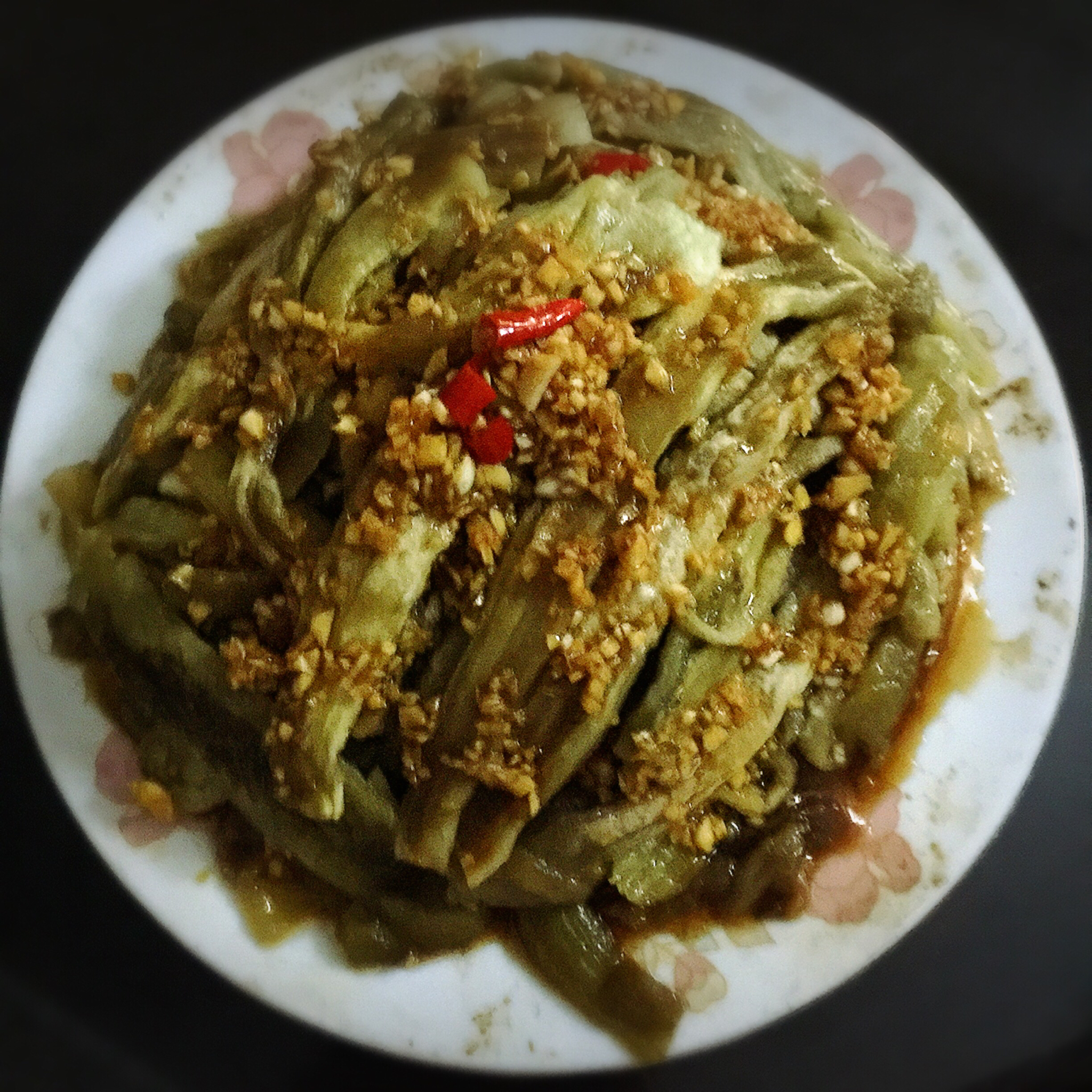 蒜泥手撕茄子