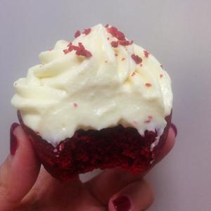 纯正美式红丝绒杯子蛋糕 Red Velvet Cupcake（零失败配方）的做法 步骤20