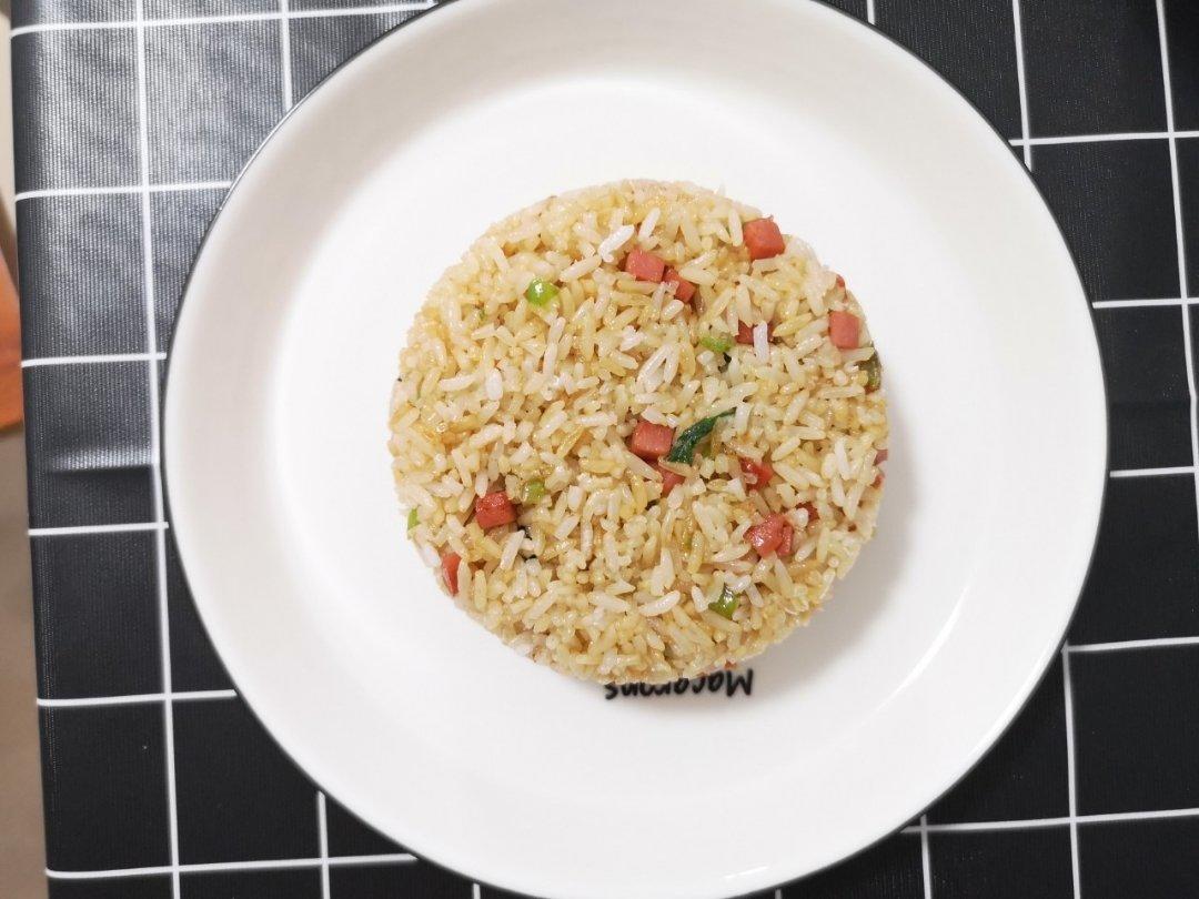 酱油炒饭(超级简单)
