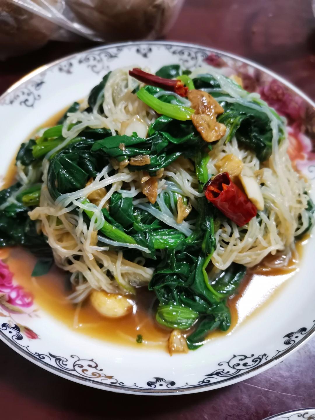 万能凉拌菜料汁（凉拌菠菜粉丝）
