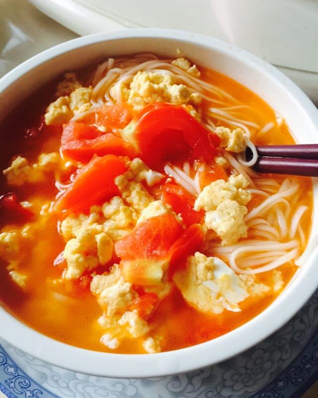 超级入味好吃的番茄鸡蛋面