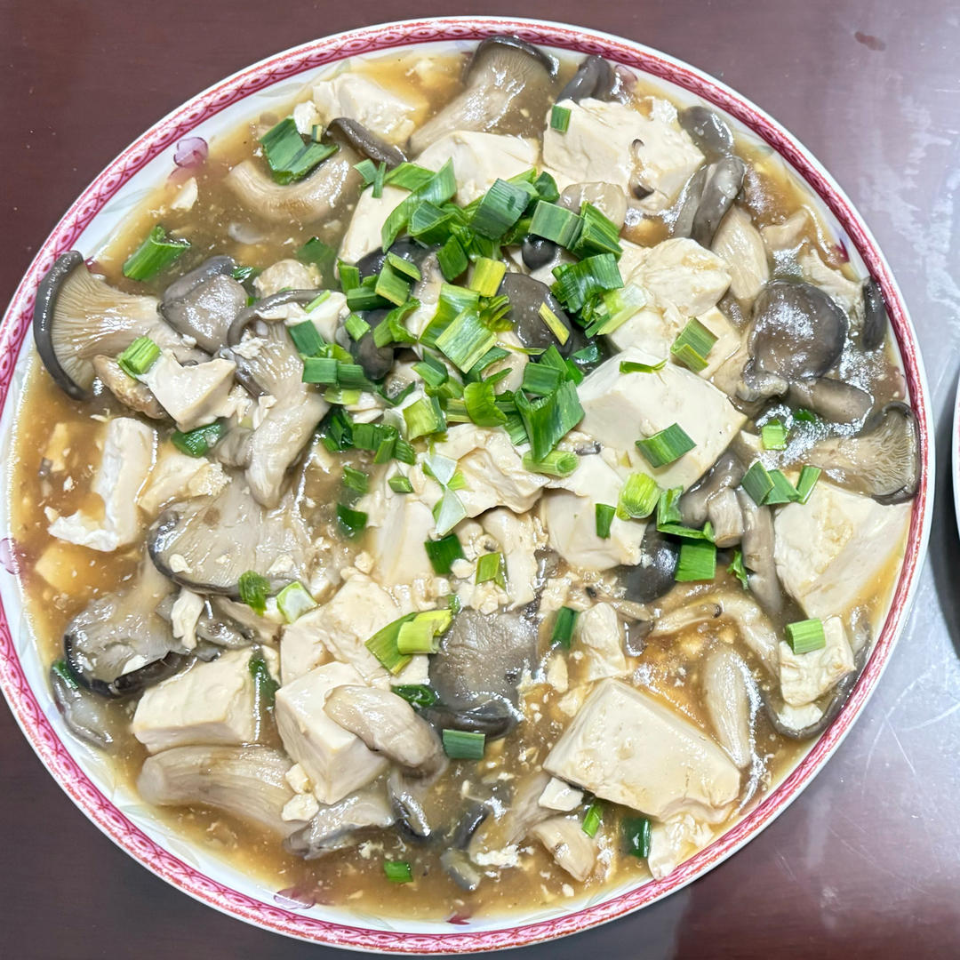 平菇烧豆腐