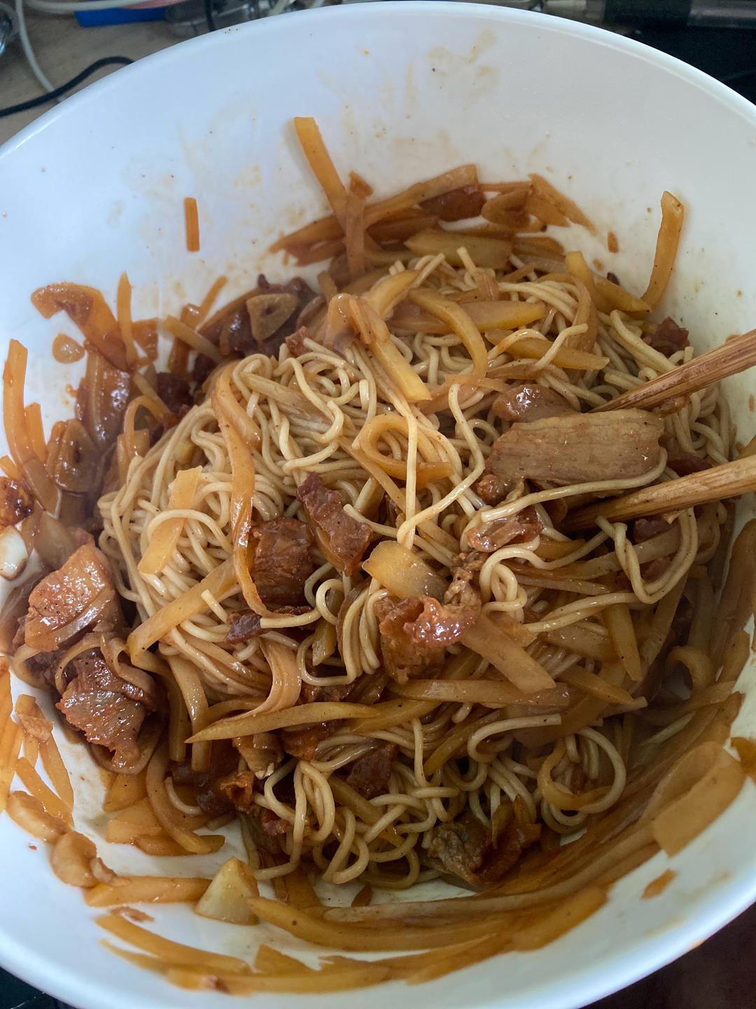 土豆肉丝盖浇面